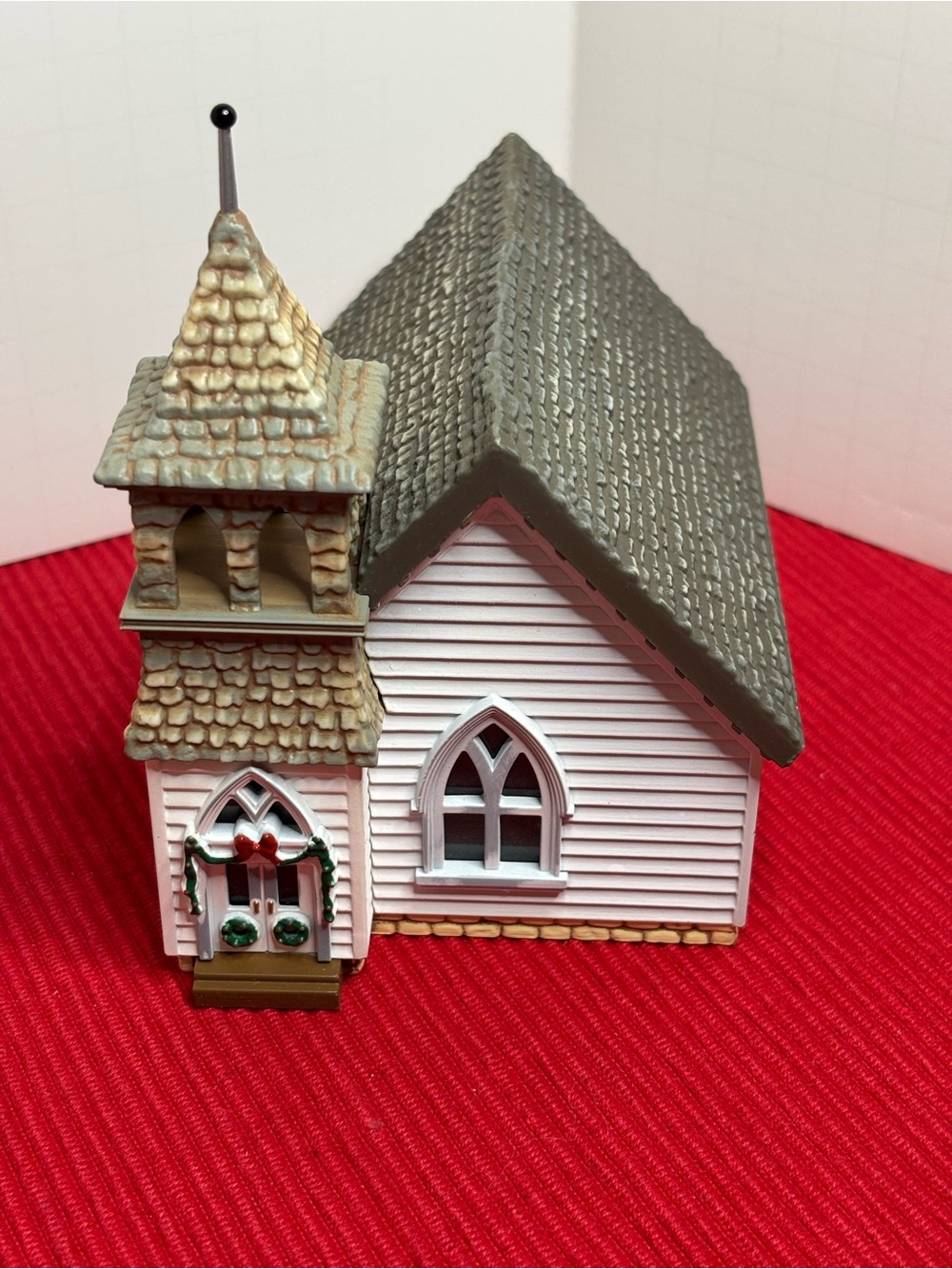 Hallmark 1994 “Sarah,Plain and Tall Collection”
The Country Church